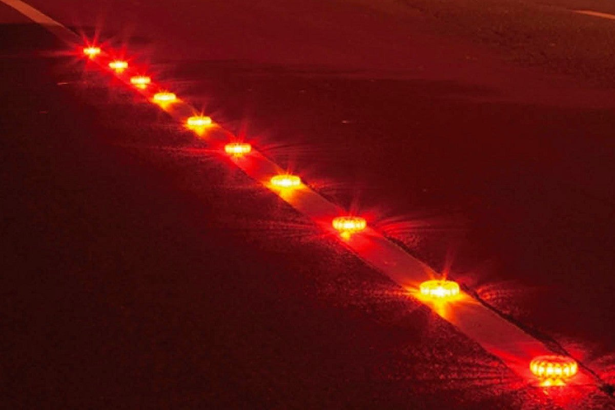 Pulsar Pro Sequential | 360º Illumination | Rechargeable Hazard Warning Light (Set of 5)