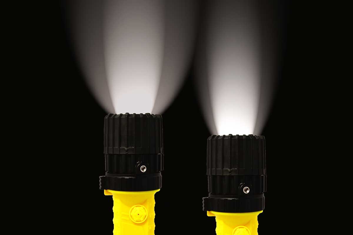 Sigma Zoom | 83-235 Lumens | Zone 0 | ATEX Zoom Flashlight